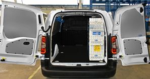 01_Berlingo s vybavením len na jednej strane